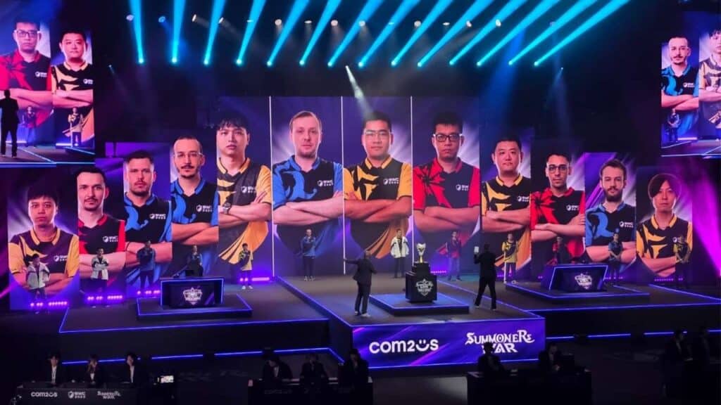 Die Finalisten wurden vor dem Start alle gemeinsam auf die Bühne gebeten