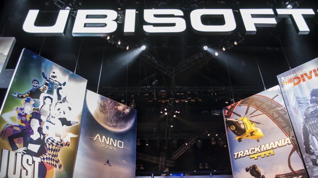 유비소프트 로고와 다양한 대표작