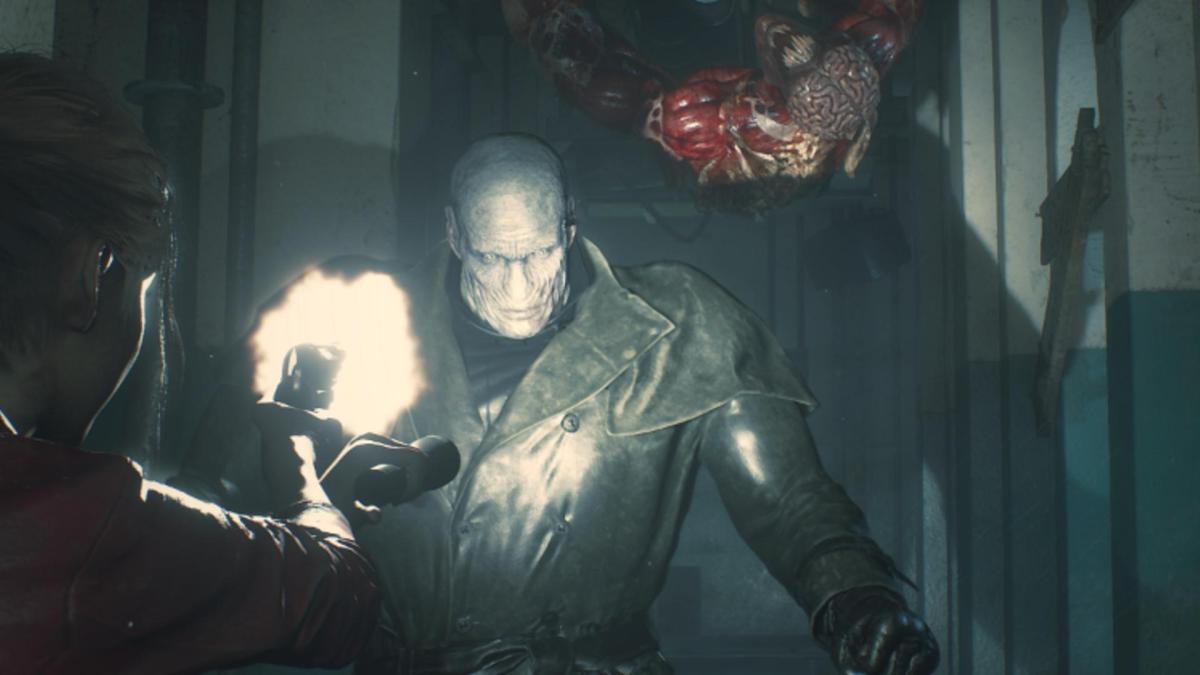 Capcom Resident Evil 2 remake cheat the undead zombies until Mr. X shows up