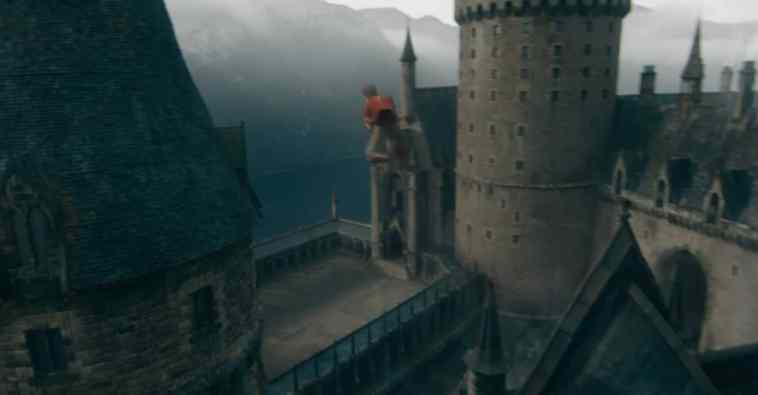 Fantastic Beasts: Secrets of Dumbledore official second trailer 2 Hogwarts nostalgia Harry Potter