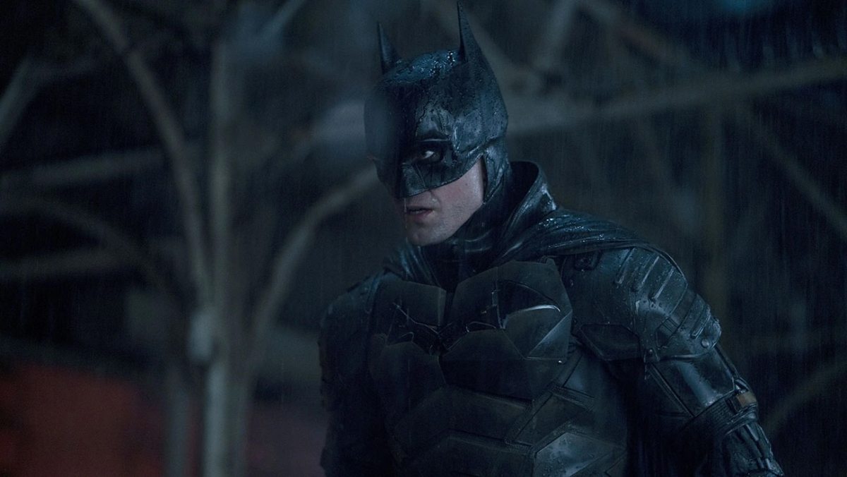 Matt Reeves movie The Batman makes an argument for superheroes and addressing real-world modern social, political problems - full spoilers discussion.