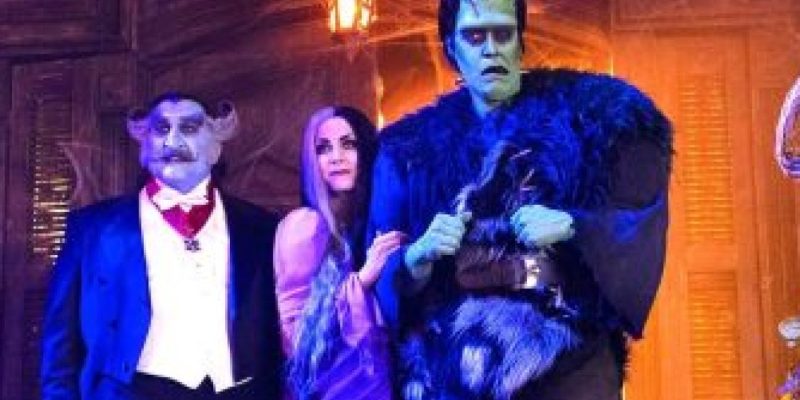 The Munsters trailer Rob Zombie cheap camp cheesy