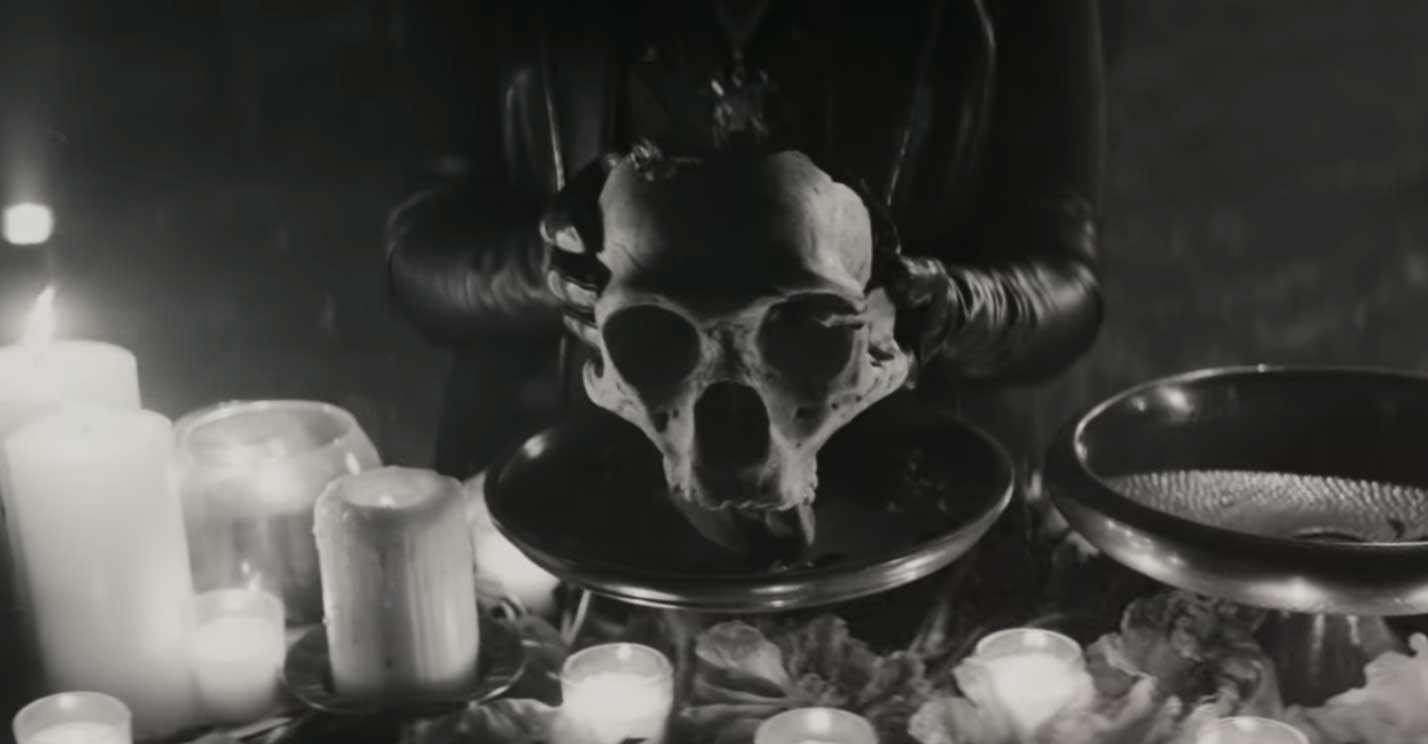 Marvel Studios Special Presentation Werewolf by Night trailer Halloween horror MCU retro Universal October 7, 2022 release date Disney+ Plus