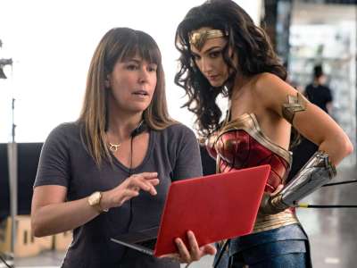 Patty Jenkins may have left Wonder Woman 3 on her own after Michael De Luca, Pam Abdy, James Gunn, & Peter Safran rejected her treatment, leading to exit movie death canceled