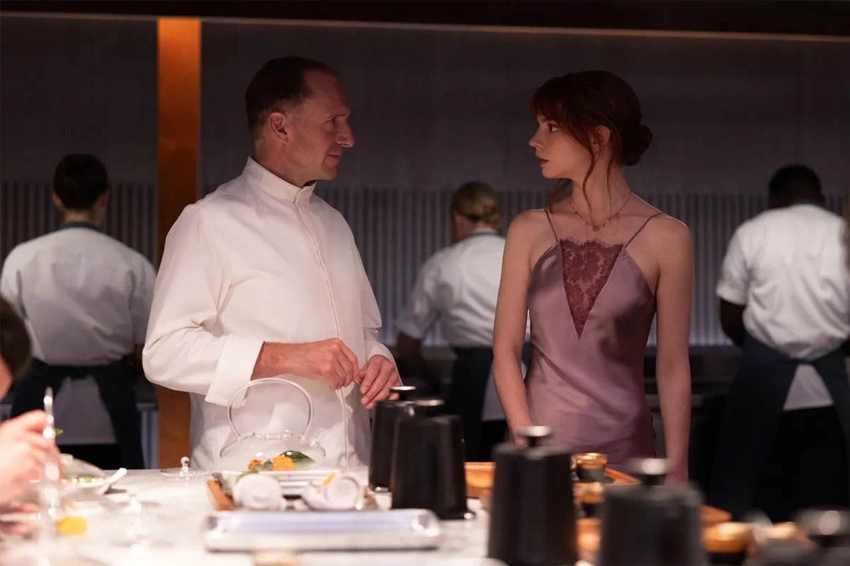 Mark Mylod Will Tracy Seth Reiss movie The Menu on HBO Max is not about food or about hating the rich, but it is a pointed criticism about performative art.