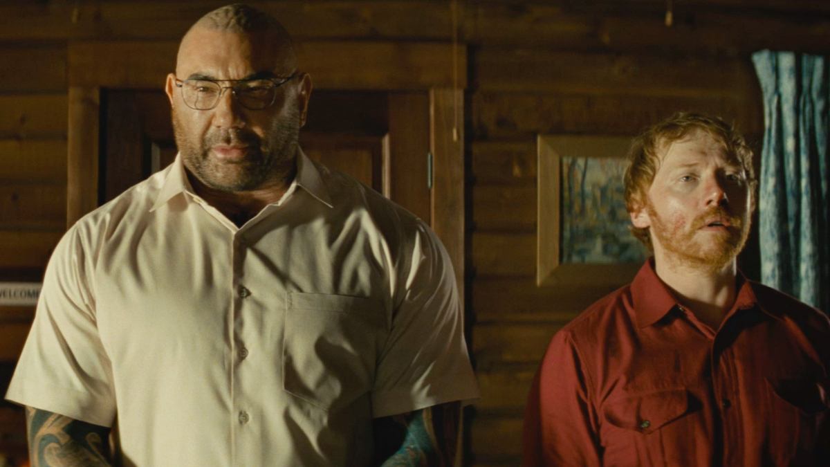 Knock at the Cabin review M. Night Shyamalan charming tight length not great