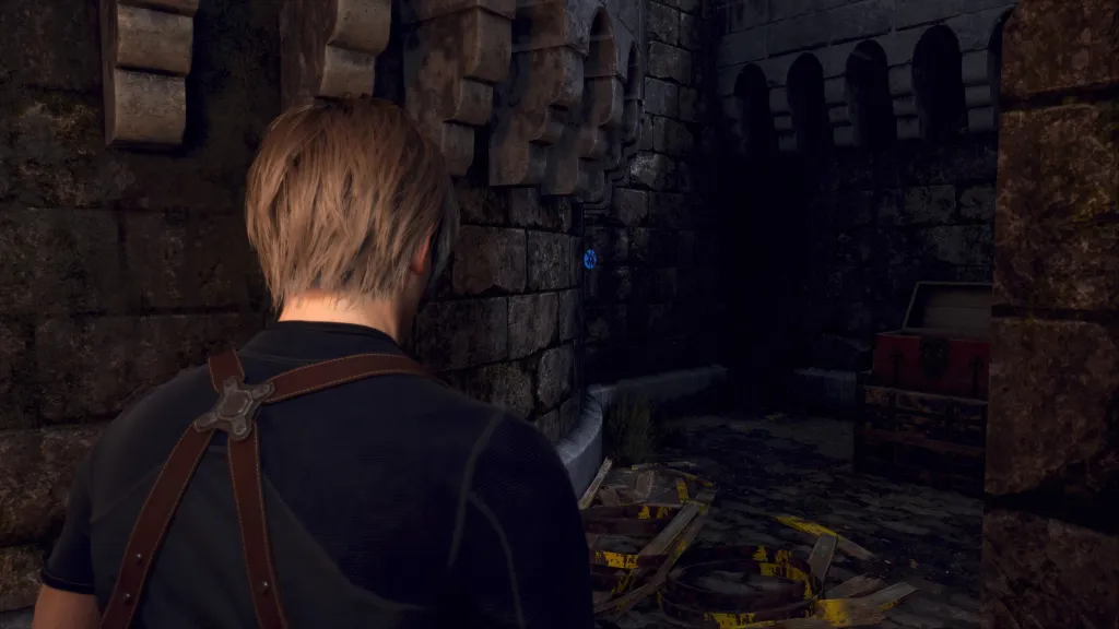 Resident Evil 4 remake blue medallions 3 castle gate 5