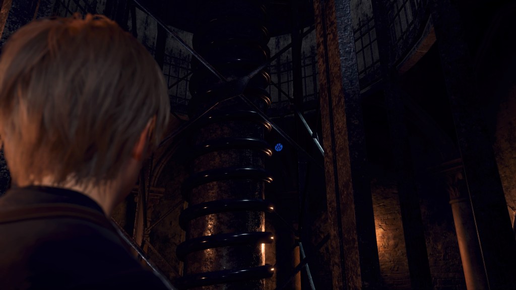 Resident Evil 4 remake medallones azules 3 puerta del castillo 4