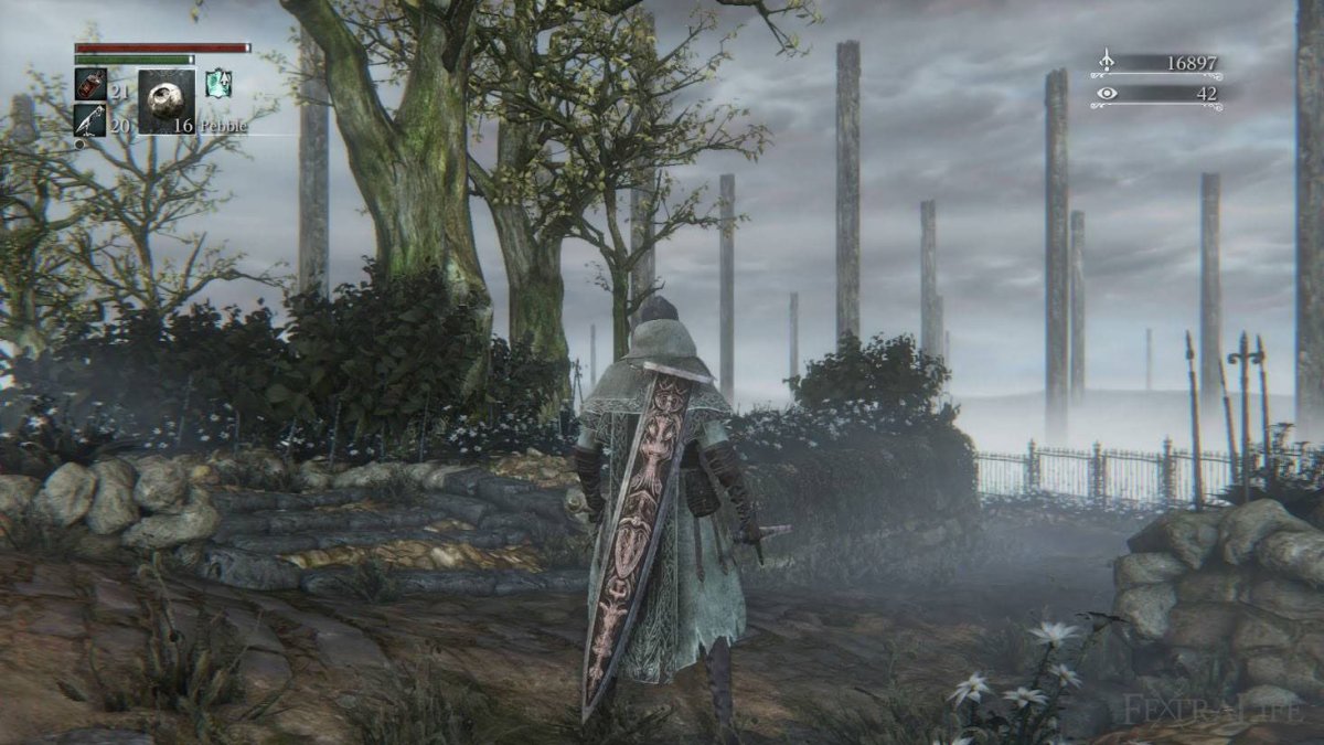 Best Weapons to Use in Bloodborne, Ranked - Ludwig's Holy Sword