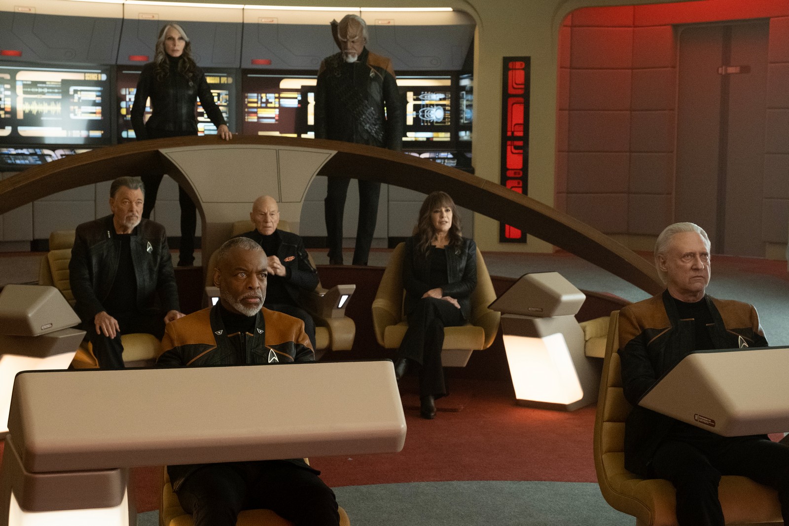 Star Trek: Picard season 3 indulged in the most incestuous forms of fan service to tell an insular story of old people who preempt a future.