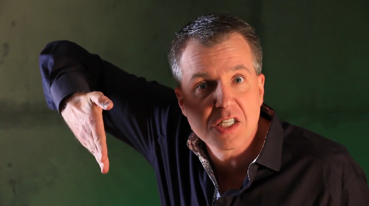 Real-life Xbox mascot Larry Hryb — better known by his gamertag, Major Nelson — is leaving Microsoft after 20 years.