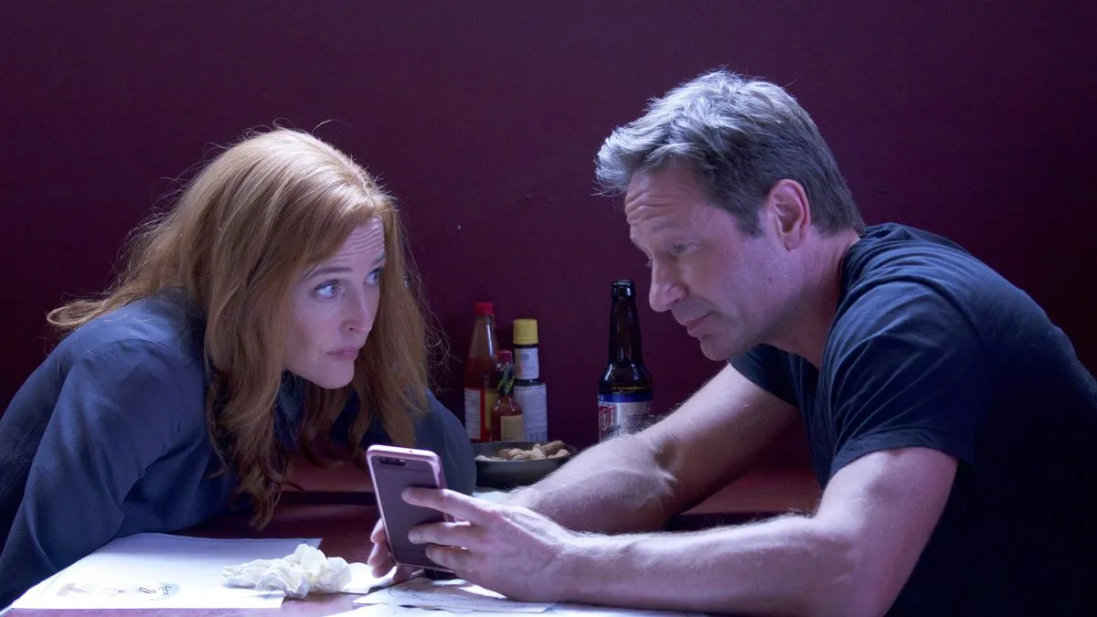 Fox Mulder and Dana Scully on The X-Files Revival