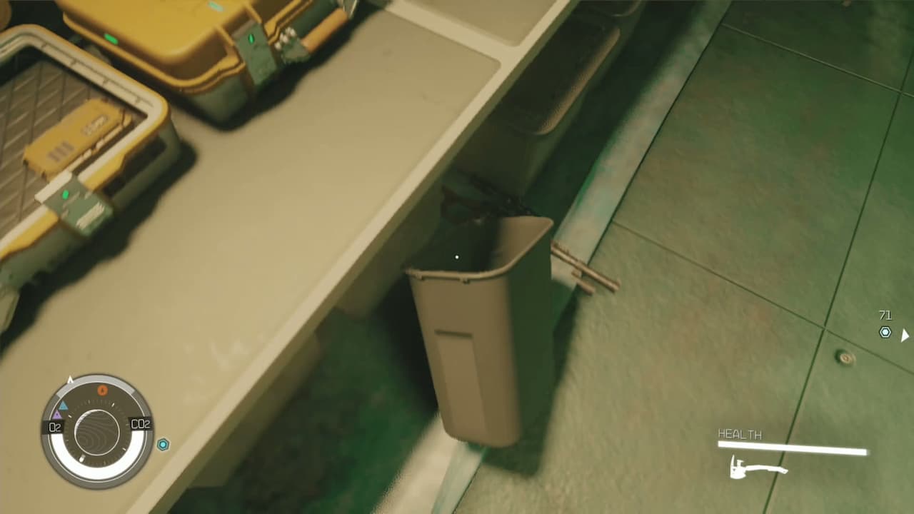 Nudging a Starfield gun along with a bin. Here's how to use buckets to shoplift.