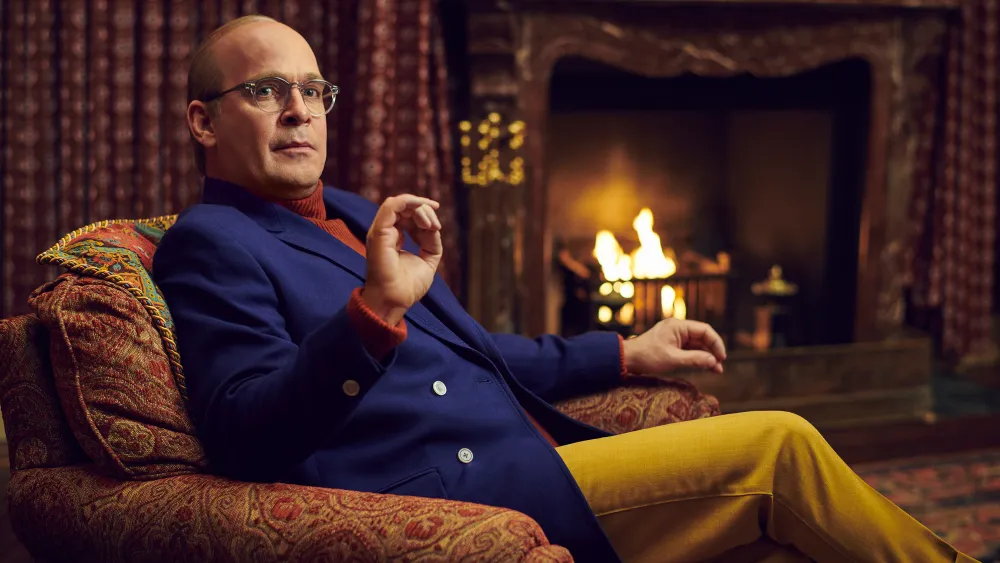 Truman Capote in Swan. This image is part of an article about all the major actors and the cast list for Feud: Capote vs. The Swans.