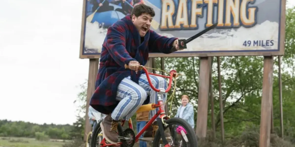 Adam Pally as Wade Whipple in the Paramount+ series Knuckles. This image is part of an article about all major actors and the cast for Paramount+'s Knuckles.