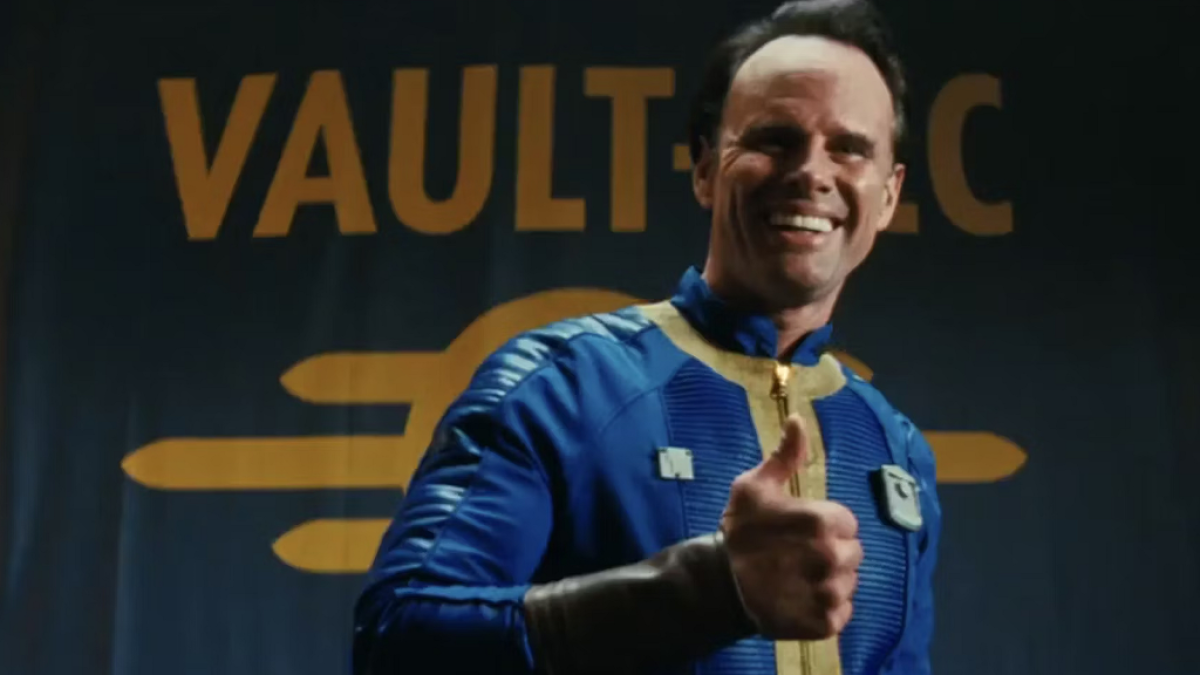 Cooper Howard giving the thumbs up in Fallout Season 1