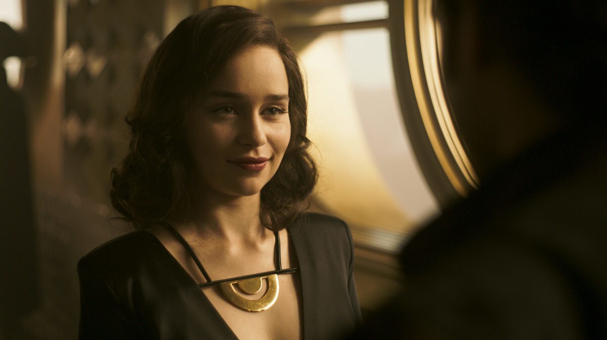Qi'ra smiling at Han Solo in Solo: A Star Wars Story.