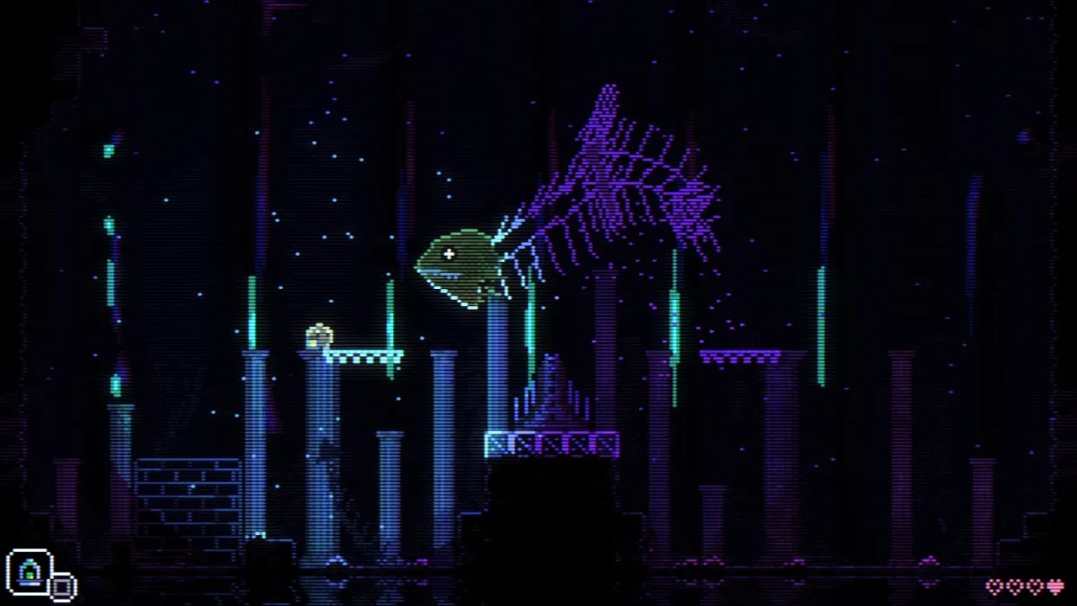 Captura de pantalla de Animal Well de un esqueleto de pez gigante nadando por la pantalla