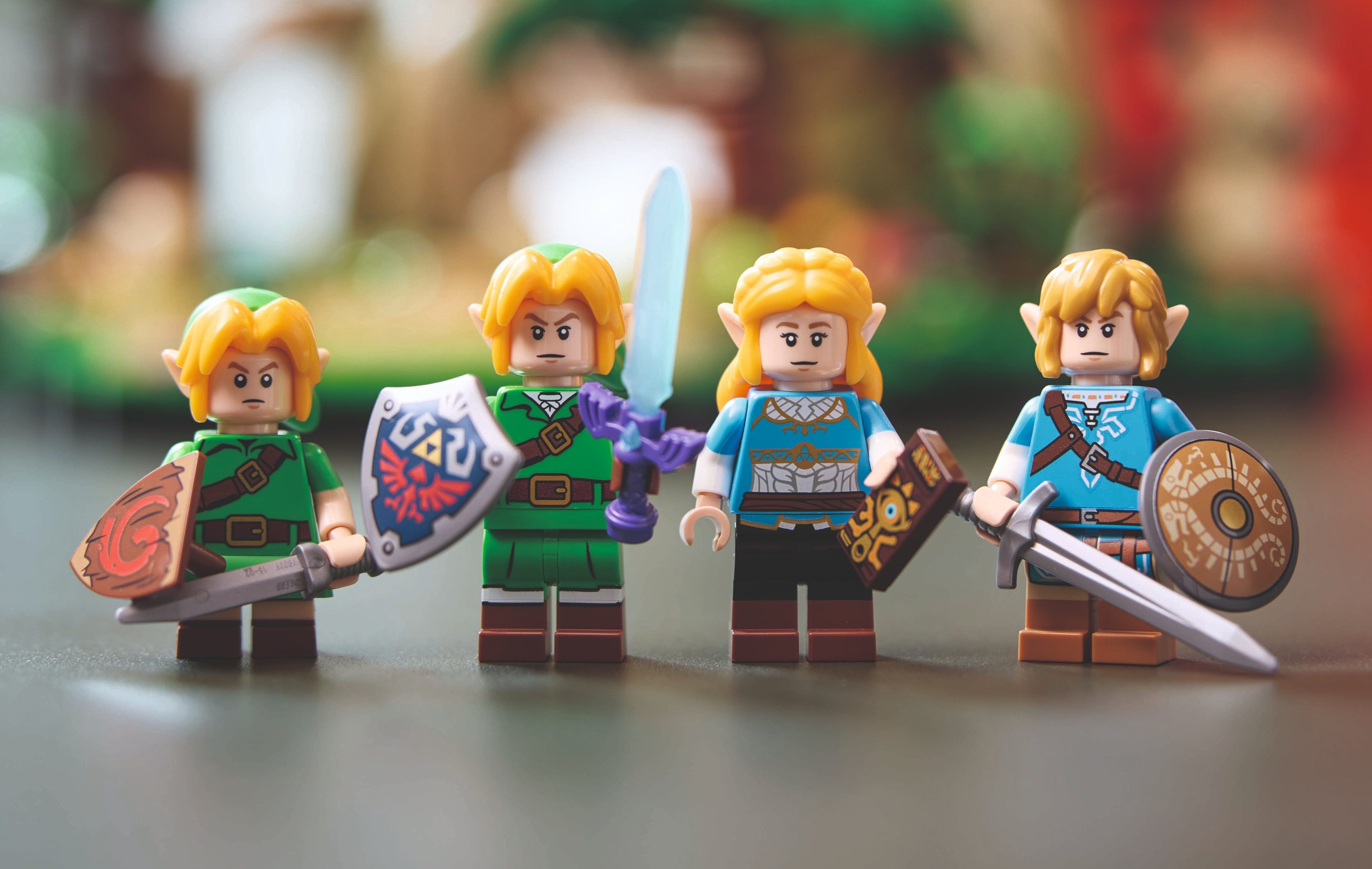Link minifigures from upcoming LEGO set
