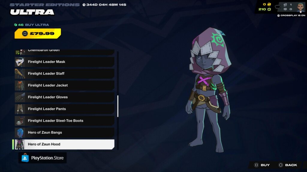 2XKOスターターエディションのカスタマイズ画面で、パッチを当てたゾウンの英雄のフードをかぶったキャラクターが立っている